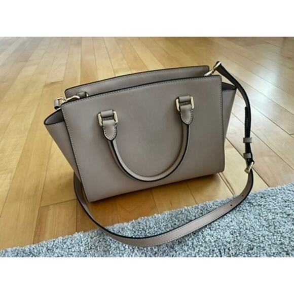 Michael Kors Selma Satchel purse medium light pink tote purse w crossbody strap - Picture 7 of 8